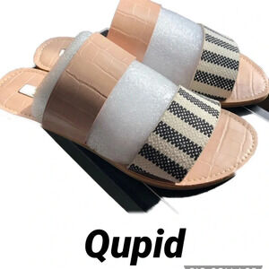 Qupid Athena sandals Size 5.5